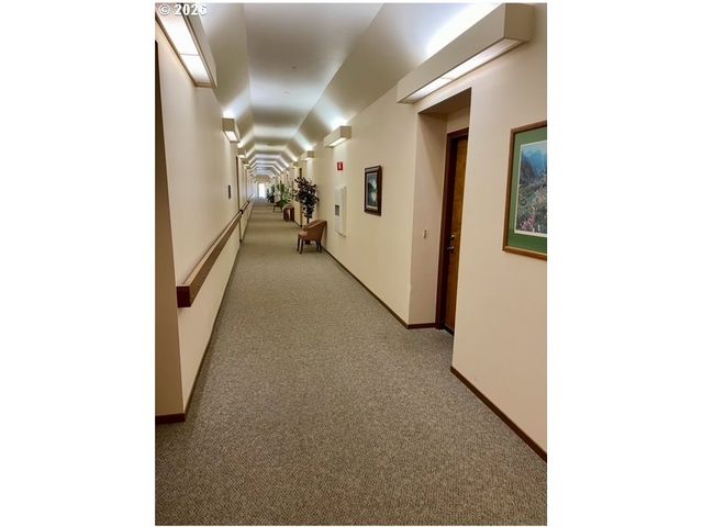 13775 Sw SCHOLLS FERRY Rd 304, Beaverton, OR 97008