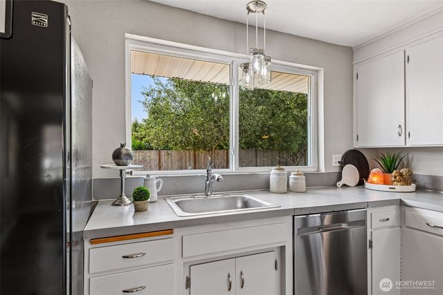 1313 F Street SE, Auburn, WA 98002