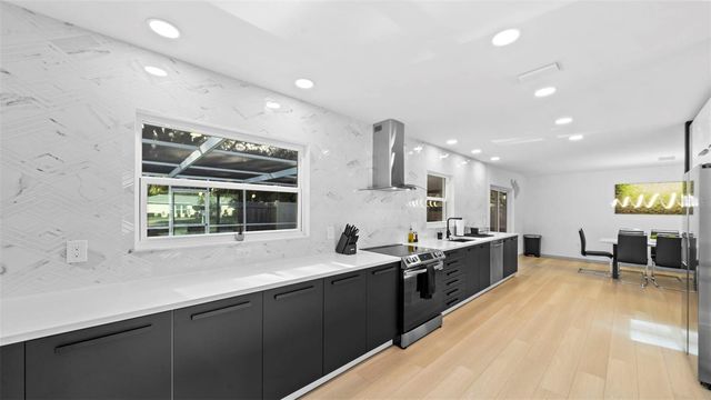 11123 117TH WAY, Seminole, FL 33778