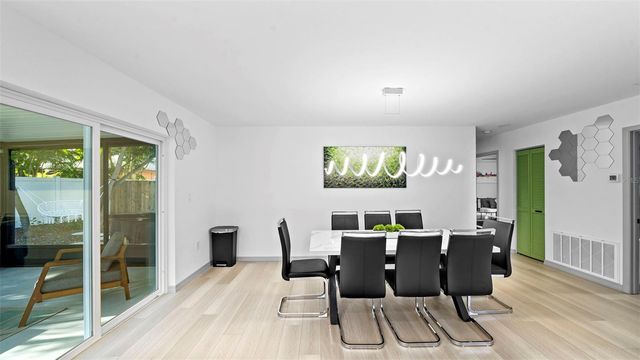 11123 117TH WAY, Seminole, FL 33778