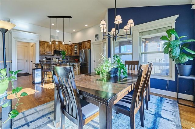 707 Tomahawk Court, Smithville, MO 64089