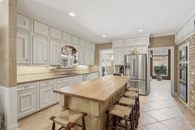 9414 Windrush Drive, Spring, TX 77379