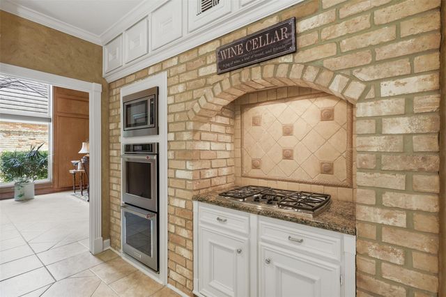 9414 Windrush Drive, Spring, TX 77379