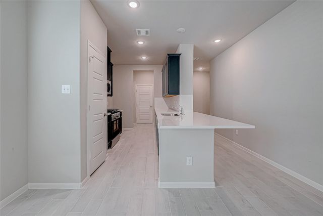 516 Emerald Thicket, Huffman, TX 77336