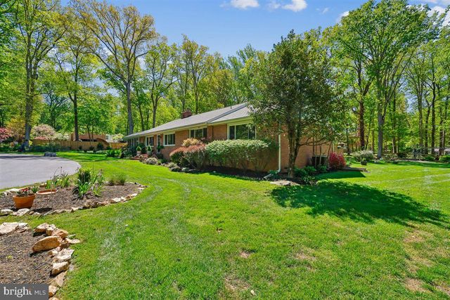 4318 PINETREE RD, Rockville, MD 20853