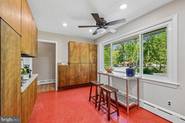 4318 PINETREE RD, Rockville, MD 20853