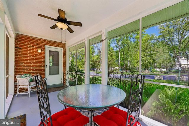 4318 PINETREE RD, Rockville, MD 20853