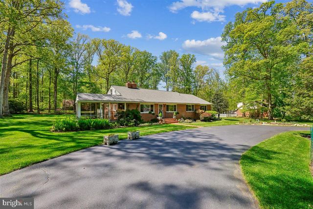 4318 PINETREE RD, Rockville, MD 20853