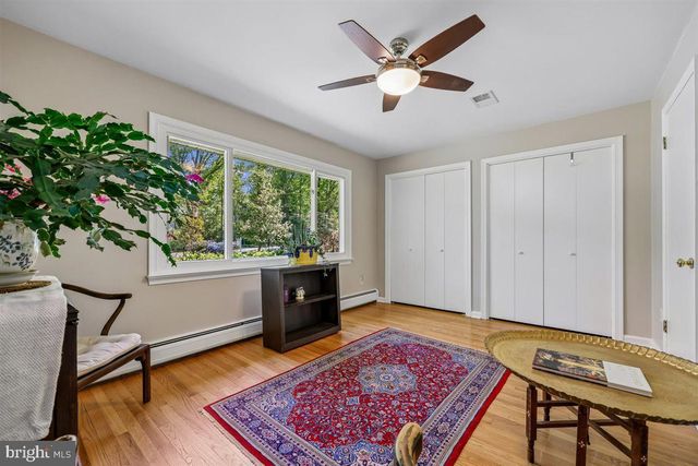 4318 PINETREE RD, Rockville, MD 20853