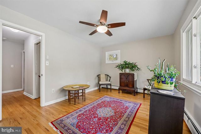 4318 PINETREE RD, Rockville, MD 20853
