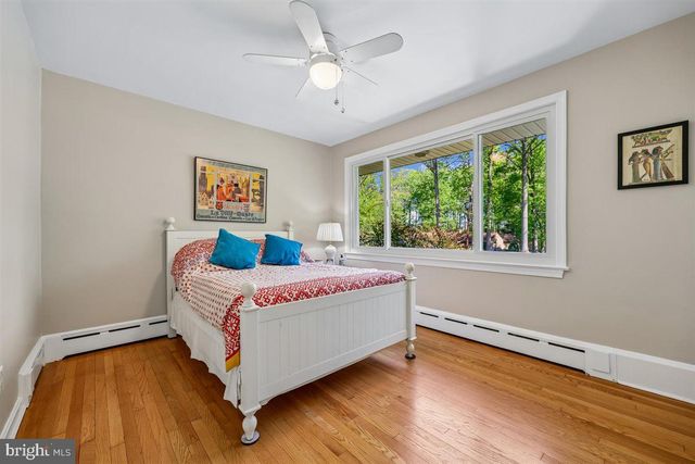 4318 PINETREE RD, Rockville, MD 20853