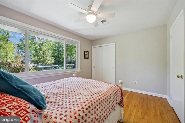 4318 PINETREE RD, Rockville, MD 20853