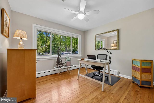 4318 PINETREE RD, Rockville, MD 20853