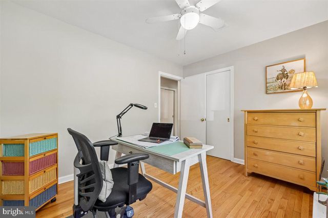 4318 PINETREE RD, Rockville, MD 20853