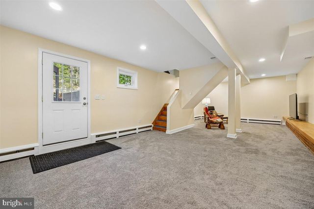 4318 PINETREE RD, Rockville, MD 20853
