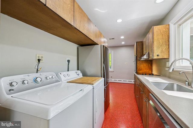 4318 PINETREE RD, Rockville, MD 20853