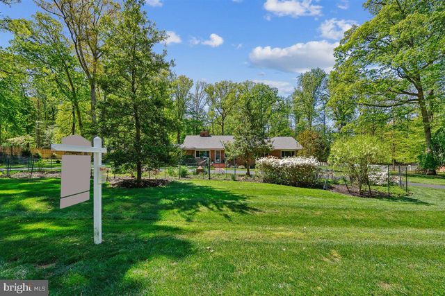 4318 PINETREE RD, Rockville, MD 20853