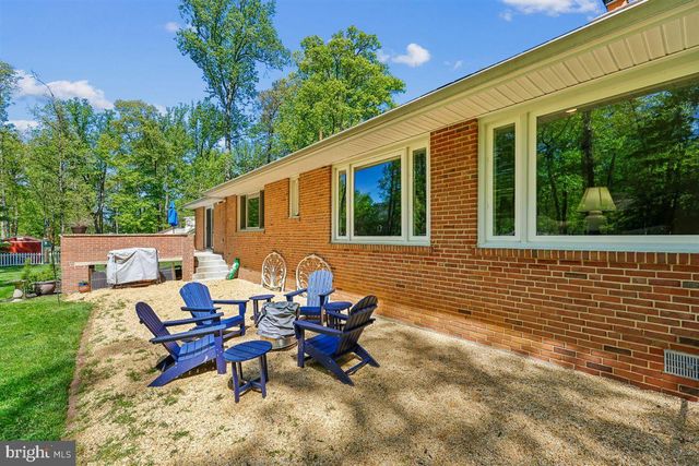 4318 PINETREE RD, Rockville, MD 20853