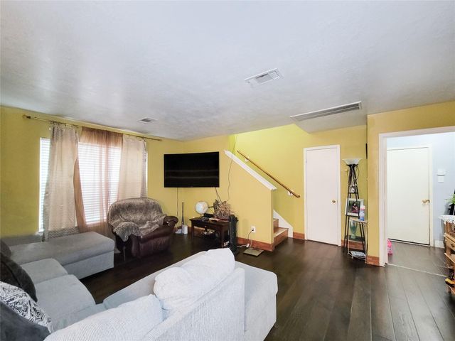 19910 Willowbrook Drive, Cypress, TX 77433