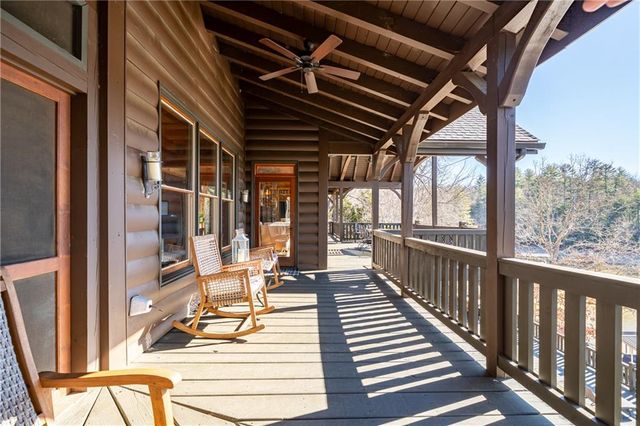 5 Emerald Point, Blairsville, GA 30512