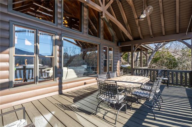 5 Emerald Point, Blairsville, GA 30512