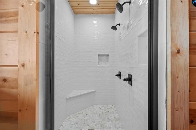 5 Emerald Point, Blairsville, GA 30512