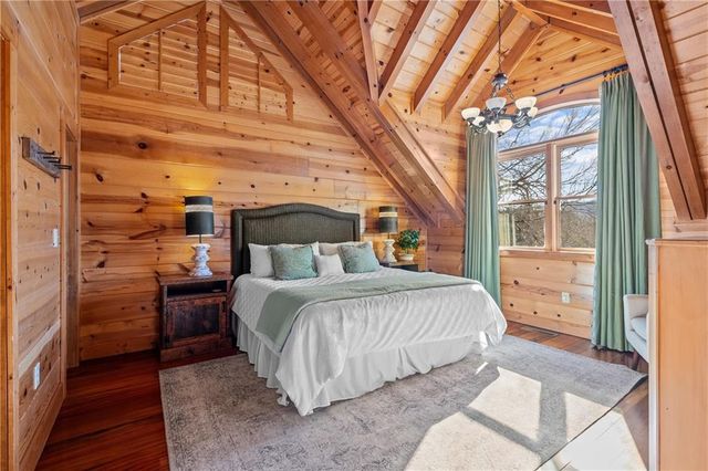 5 Emerald Point, Blairsville, GA 30512