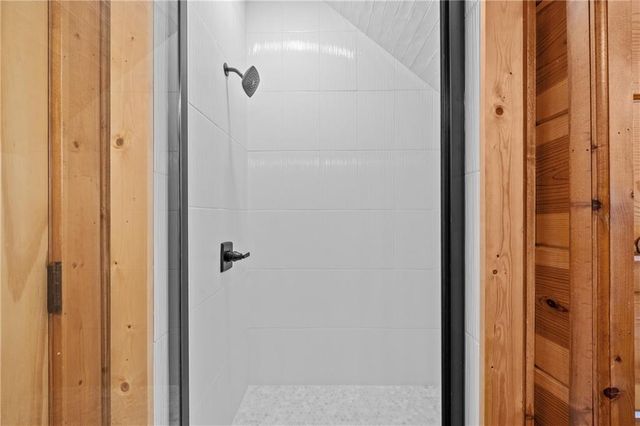 5 Emerald Point, Blairsville, GA 30512