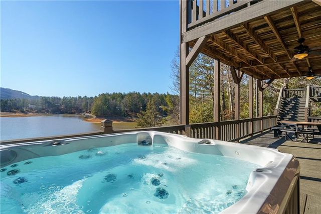 5 Emerald Point, Blairsville, GA 30512