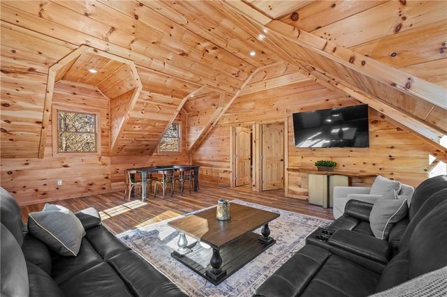 5 Emerald Point, Blairsville, GA 30512