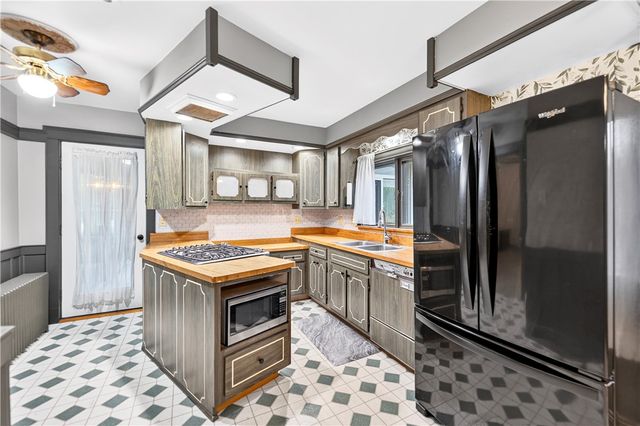 789 Route 68, New Sewickley Twp, PA 15066