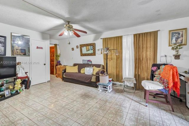 519 NW 10th Ave, Miami, FL 33136