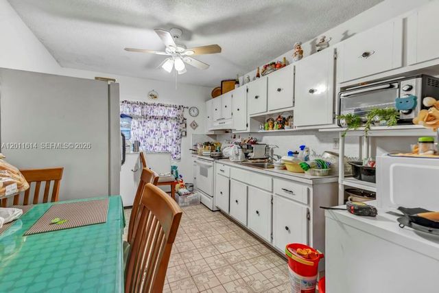519 NW 10th Ave, Miami, FL 33136