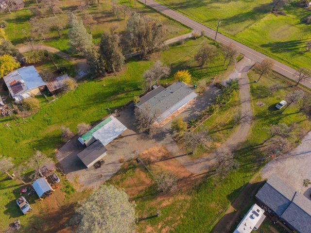 17300 Lassen Avenue, Anderson, CA 96007