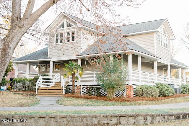 125 Francis Marion Drive, Wilmington, NC 28411