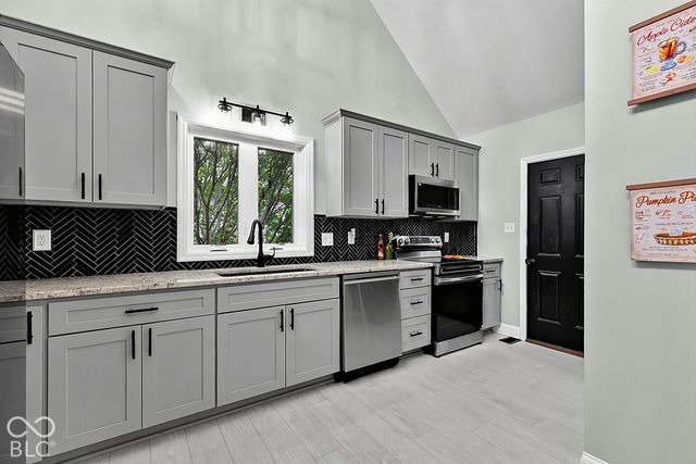 1411 Morningside Drive, Lebanon, IN 46052