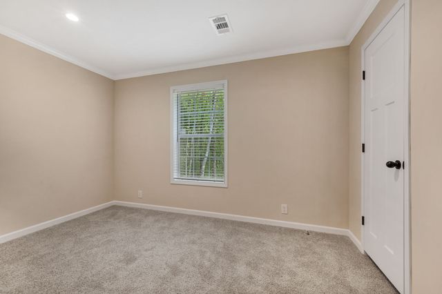 270 E Little Richland Rd, Waverly, TN 37185