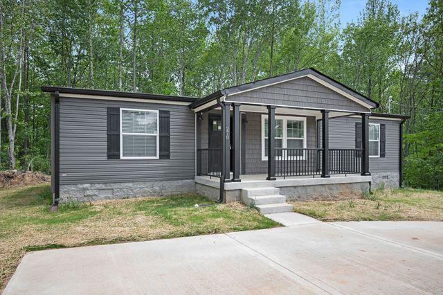 270 E Little Richland Rd, Waverly, TN 37185