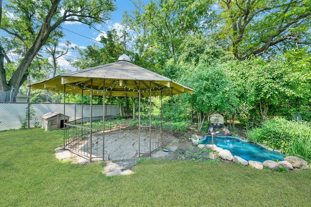 11400 S RIDGELAND Avenue, Worth, IL 60482