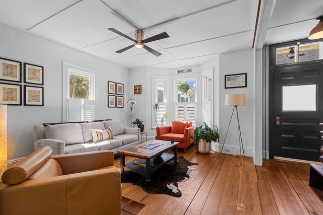834 State Street, Portsmouth, NH 03801