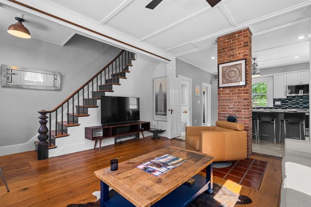 834 State Street, Portsmouth, NH 03801