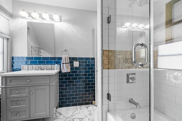 834 State Street, Portsmouth, NH 03801