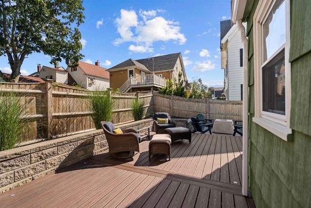 834 State Street, Portsmouth, NH 03801