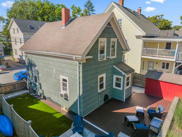 834 State Street, Portsmouth, NH 03801