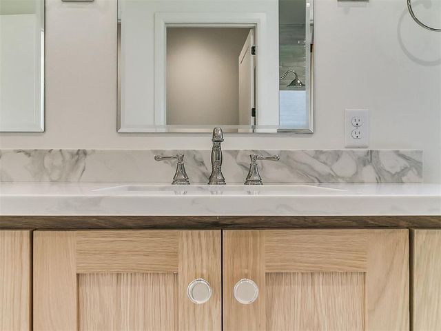 6100 NW 147TH Terrace, Oklahoma City, OK 73142