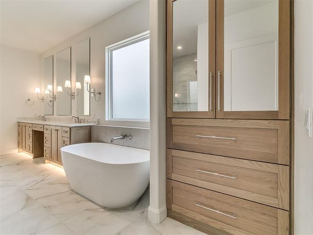 6100 NW 147TH Terrace, Oklahoma City, OK 73142