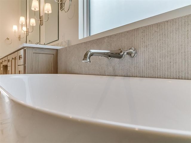 6100 NW 147TH Terrace, Oklahoma City, OK 73142