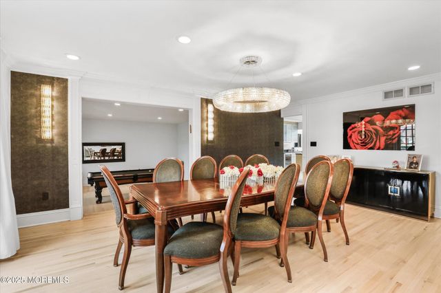 13 Valley Forge Road, Eatontown, NJ 07724