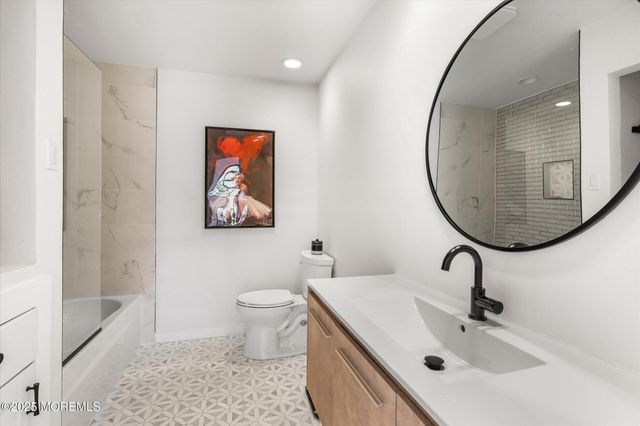 13 Valley Forge Road, Eatontown, NJ 07724