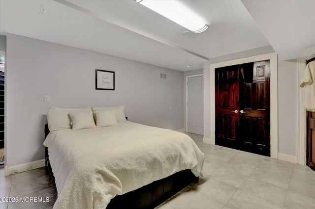 13 Valley Forge Road, Eatontown, NJ 07724